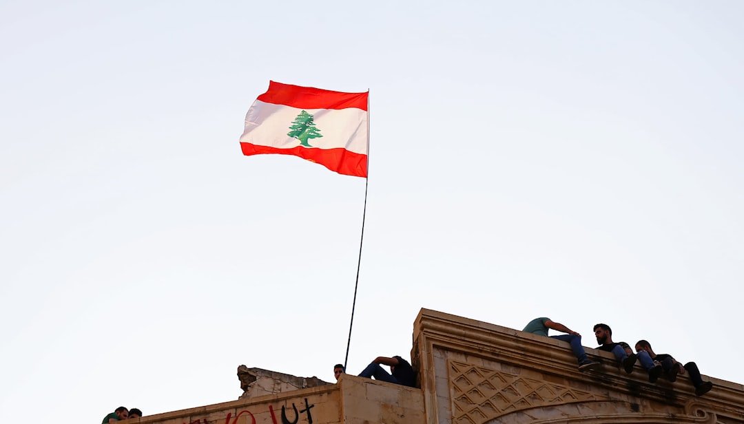 Israel Conducts Airstrikes in Southern Lebanon Amidst Reported US-Iran Deal Progress